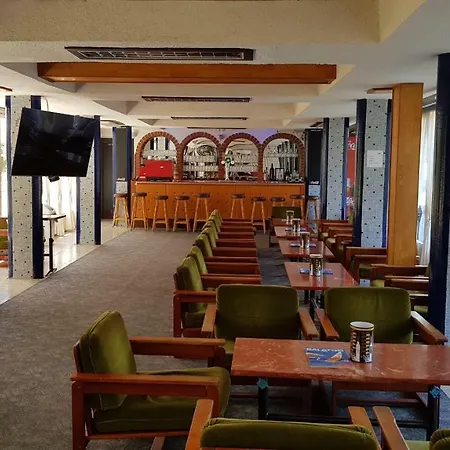 Amigo Hotel